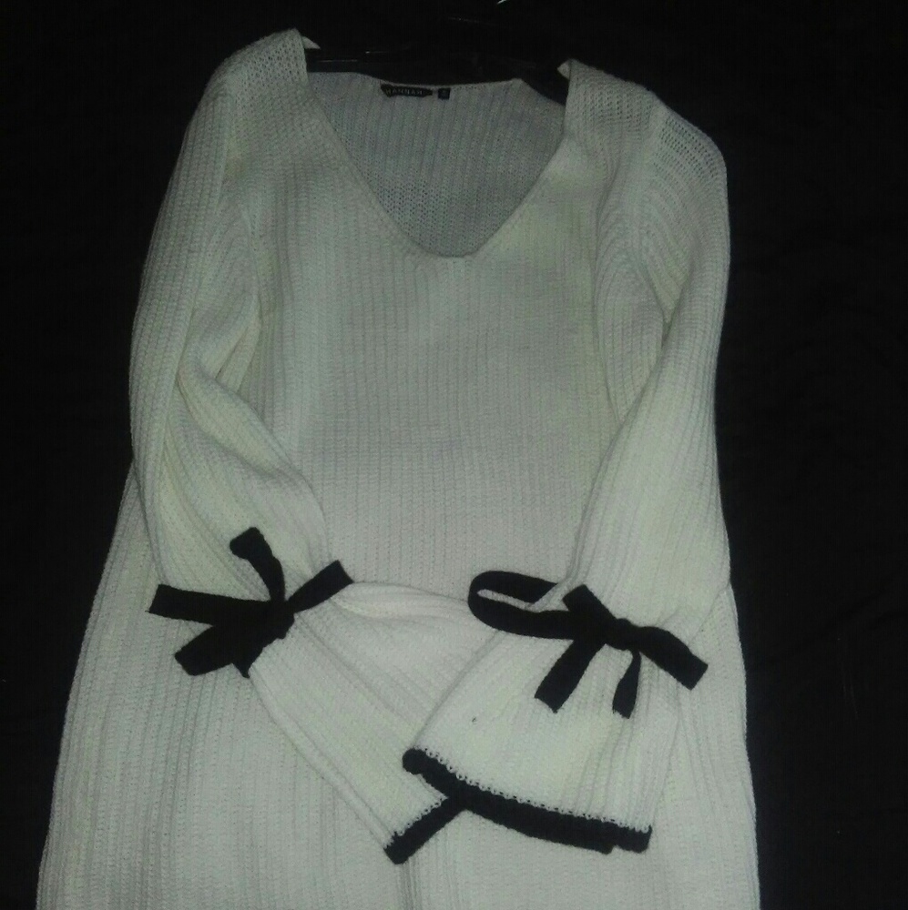 ⚡3 for $30⚡Cute sweater